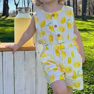 NWOT Girls Lemon Print Cotton Romper - Yellow